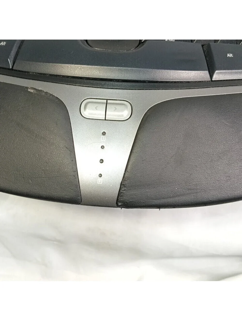 Microsoft Natural Ergonomic Keyboard 4000 Wired USB Split